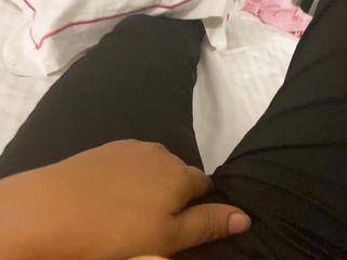 Dasy aunty blowjob her fingers hardly thinking handsome boy friend