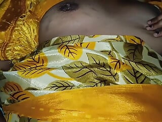 Telugu wife and husband sex with saree at night time
